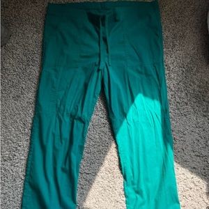 Green Scrubstar Scrub Bottoms, Size Medium, Not to lose and not to tight